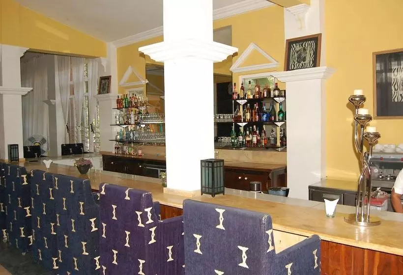 هتل Coconut Residence