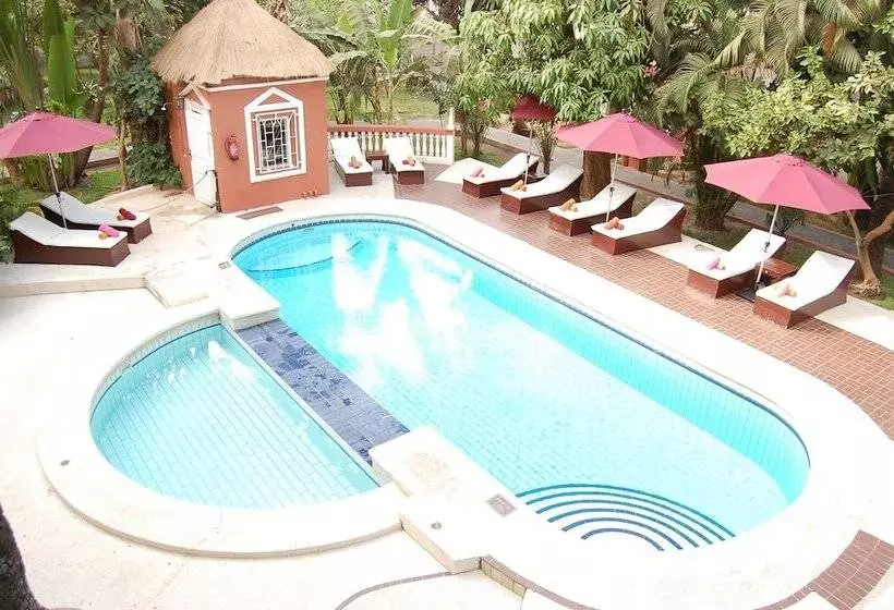 هتل Coconut Residence