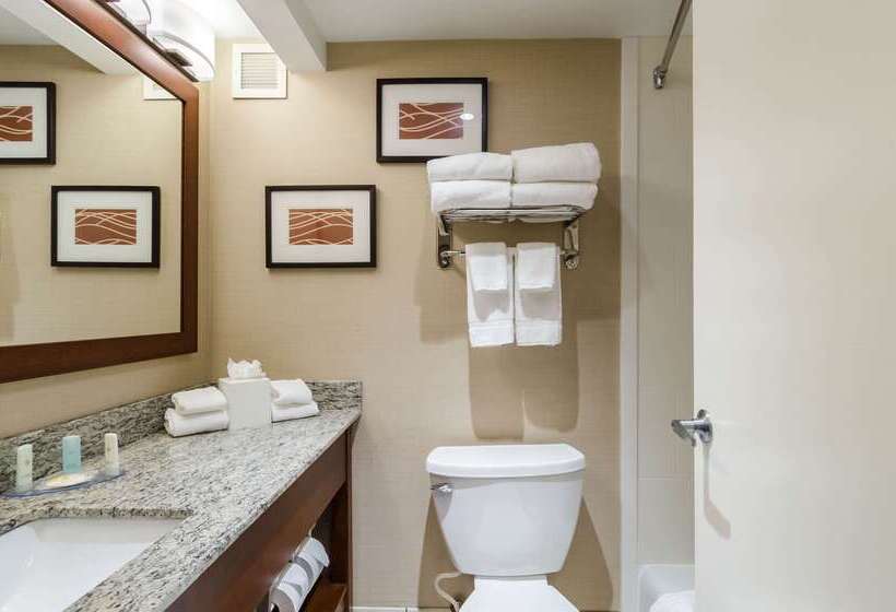 ホテル Comfort Inn Randolph Boston