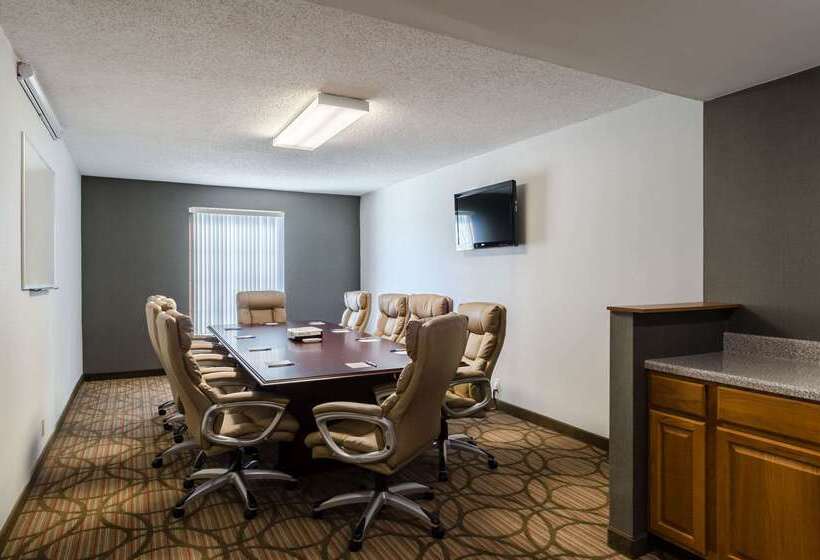 ホテル Comfort Inn Randolph Boston