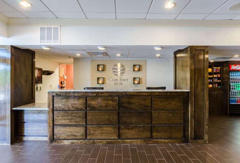 ホテル Comfort Inn Randolph Boston