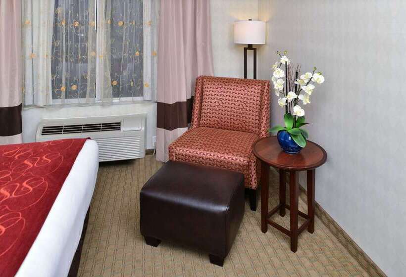 فندق Comfort Suites Airport Tukwila Seattle