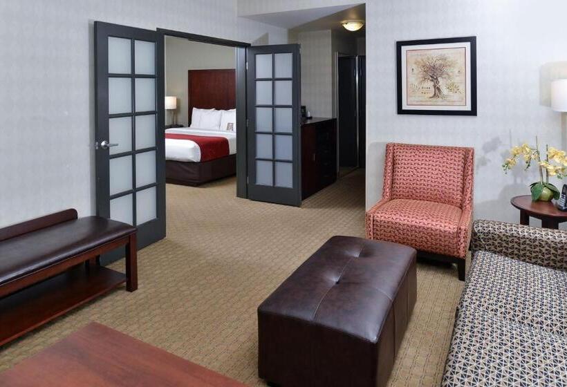 فندق Comfort Suites Airport Tukwila Seattle