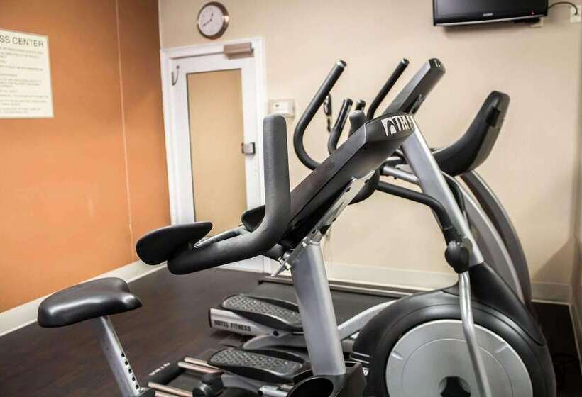 فندق Comfort Suites Brunswick