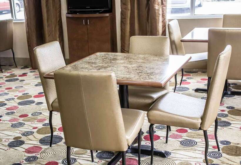 فندق Comfort Suites Brunswick