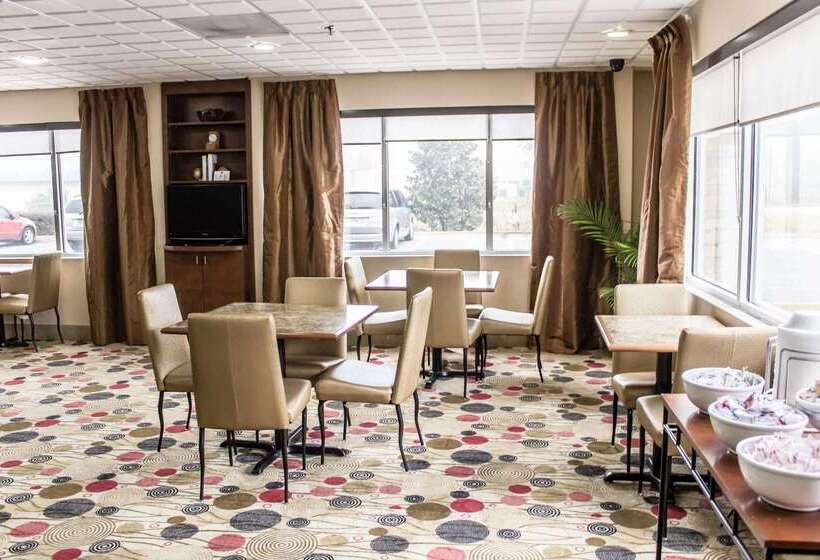 فندق Comfort Suites Brunswick