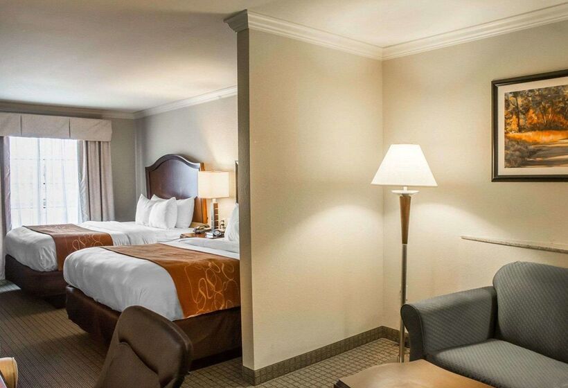 فندق Comfort Suites Cincinnati North