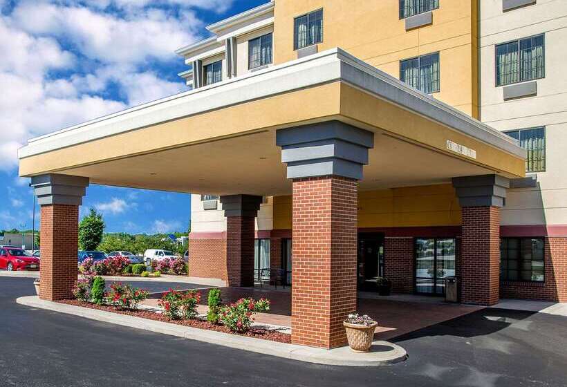 فندق Comfort Suites Cincinnati North