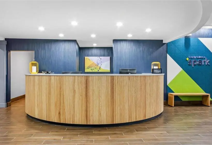 ホテル Comfort Suites Cincinnati North