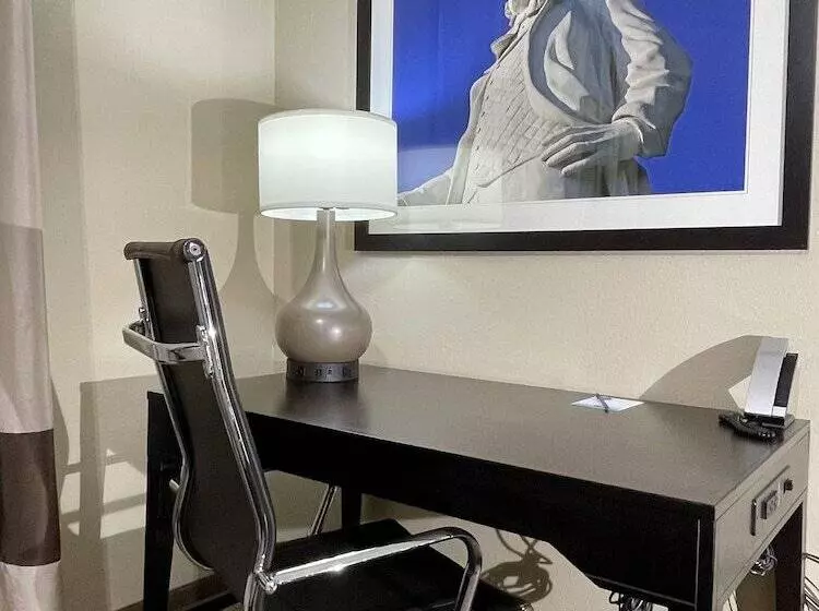 בית מלון כפרי Spark By Hilton Houston Hobby Airport