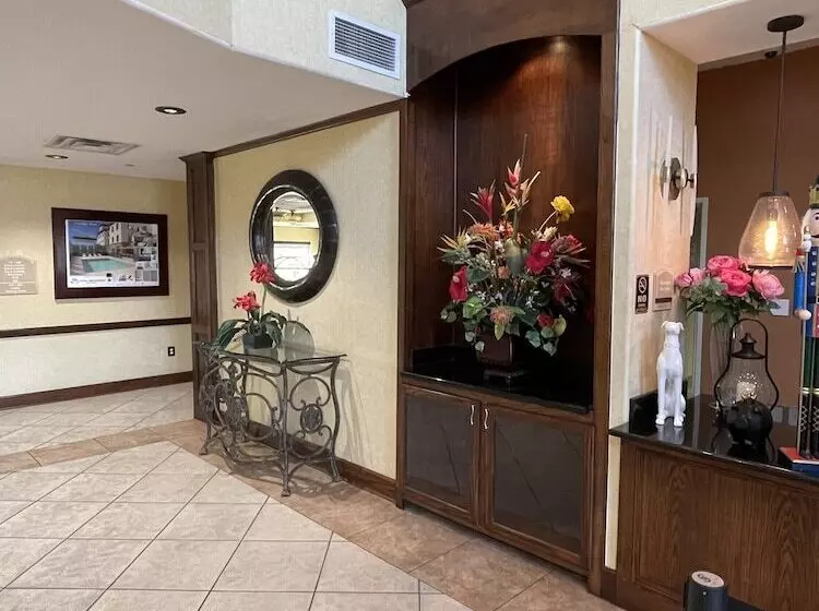 בית מלון כפרי Spark By Hilton Houston Hobby Airport