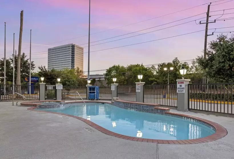 هتل Comfort Suites Houston Nw Vintage Park