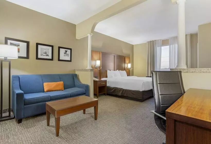 هتل Comfort Suites Houston Nw Vintage Park
