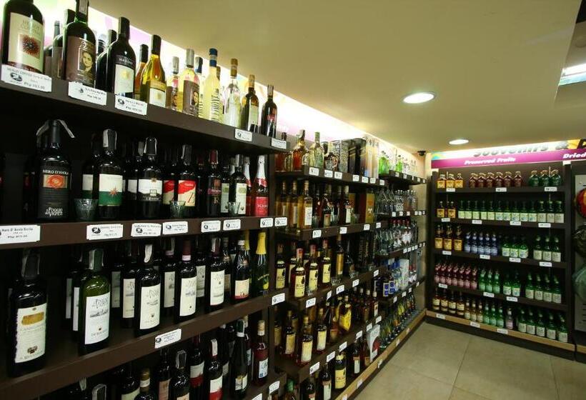 酒店 Crown Regency Prince Resort