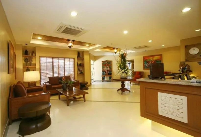 فندق Crown Regency Prince Resort