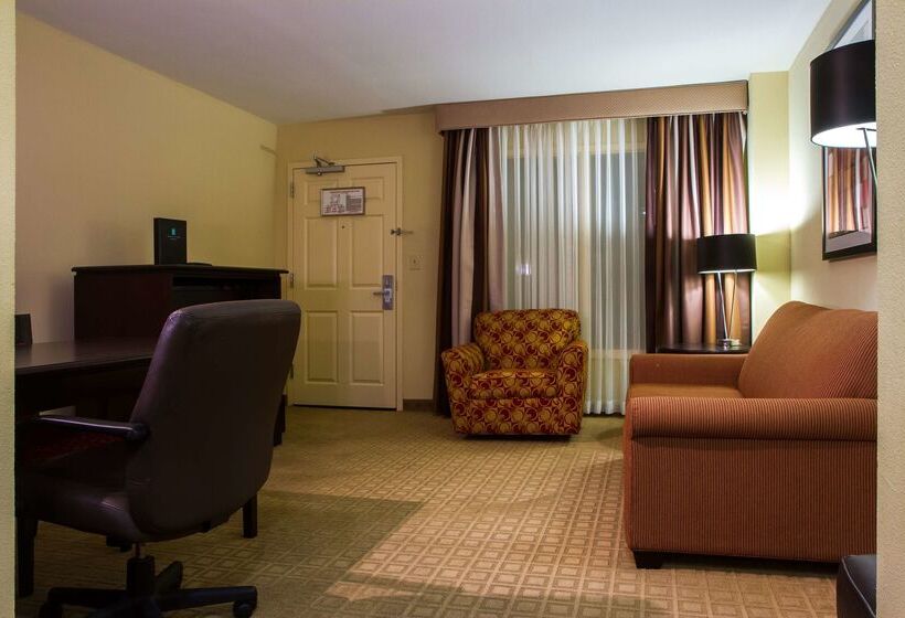 בית מלון כפרי Embassy Suites By Hilton Laredo