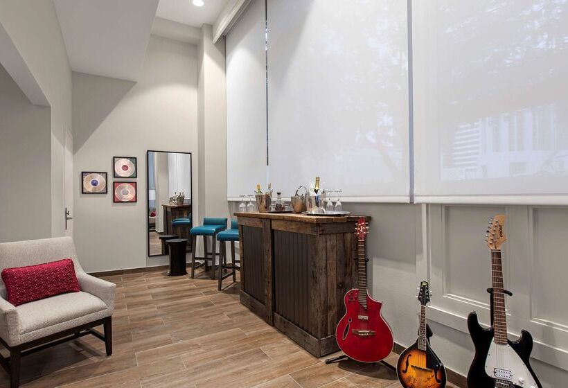 فندق Homewood Suites By Hilton Nashvilledowntown