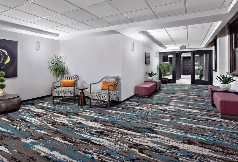 בית מלון כפרי Homewood Suites By Hilton Nashvilledowntown