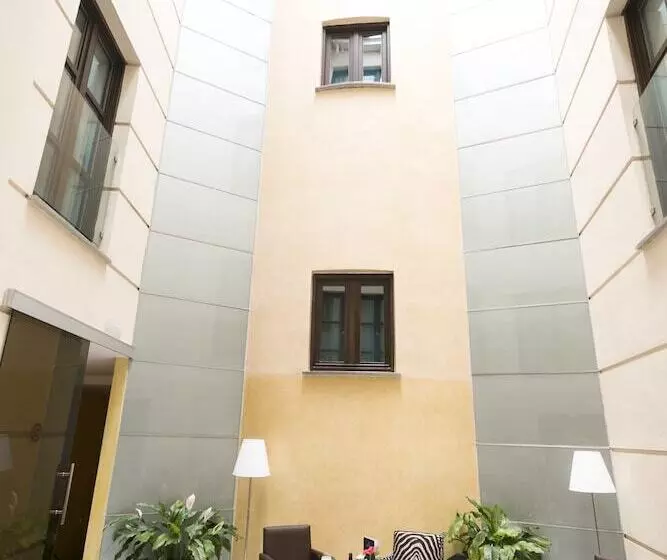 هتل La Casa De La Trinidad