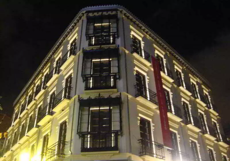 هتل La Casa De La Trinidad