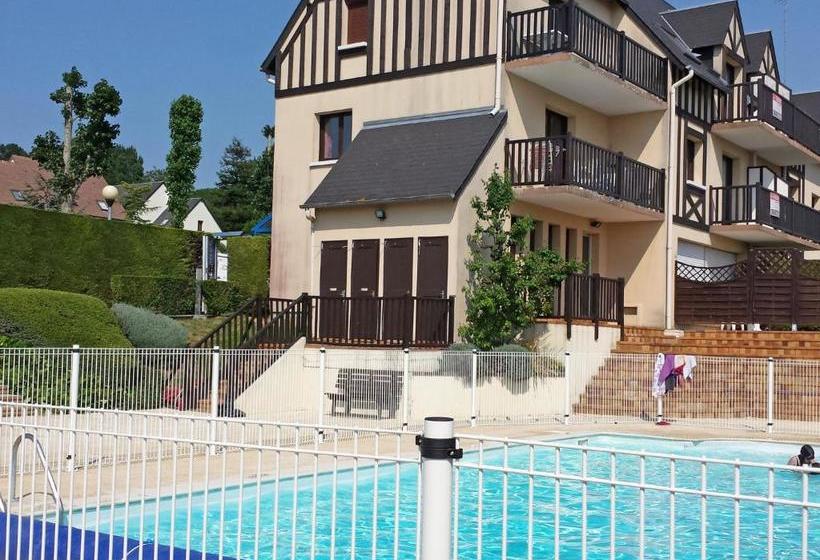 Отель Apartment La Cour Du Moulin