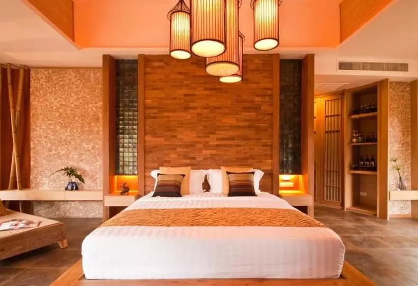 ホテル Montis Resort