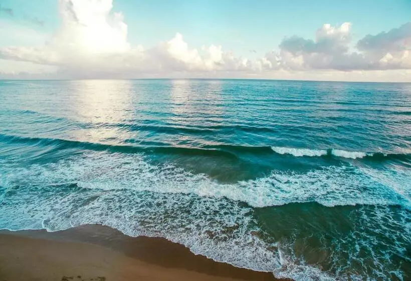 Natura Cabana Boutique Hotel & Spa By Mint