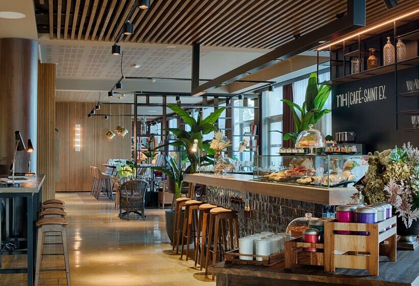 هتل NH Lyon Airport