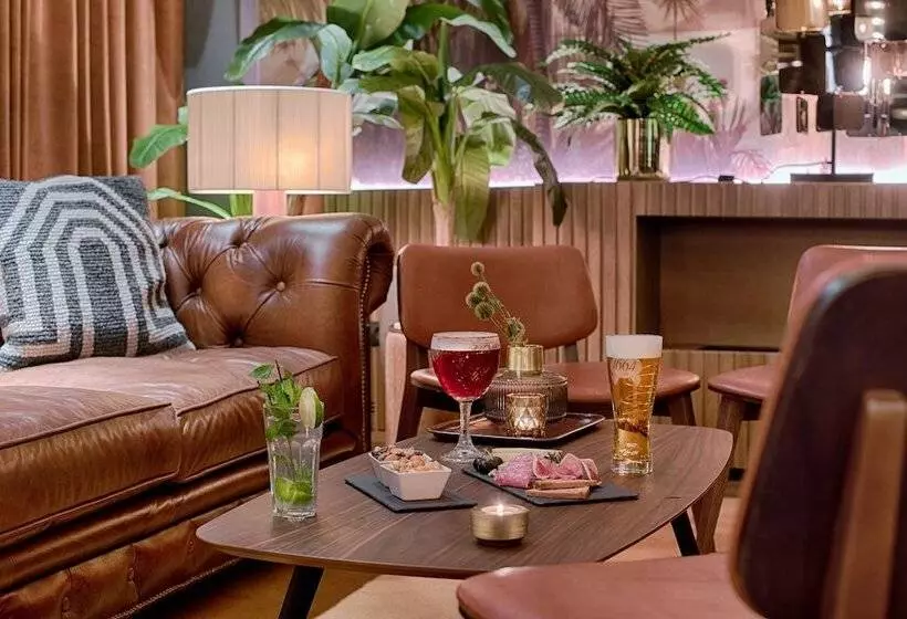 בית מלון כפרי NH Lyon Airport