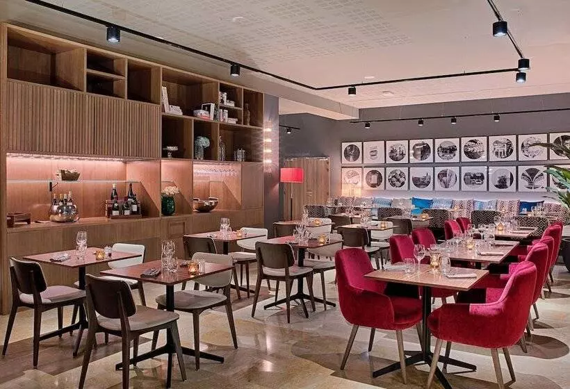 בית מלון כפרי NH Lyon Airport