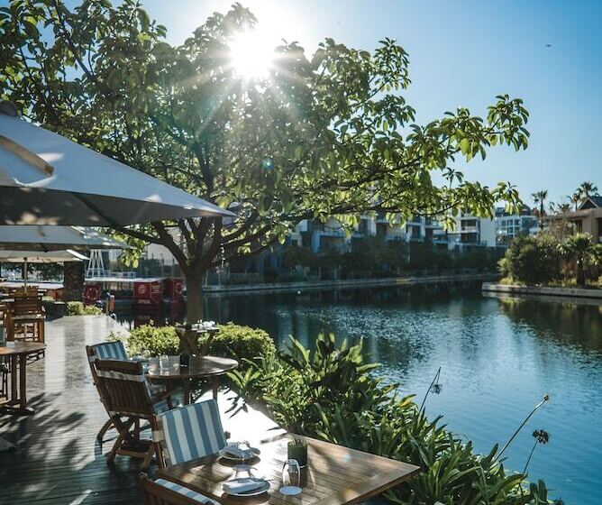 בית מלון כפרי One&only Cape Town