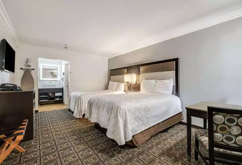 Отель Rodeway Inn Old Town Temecula