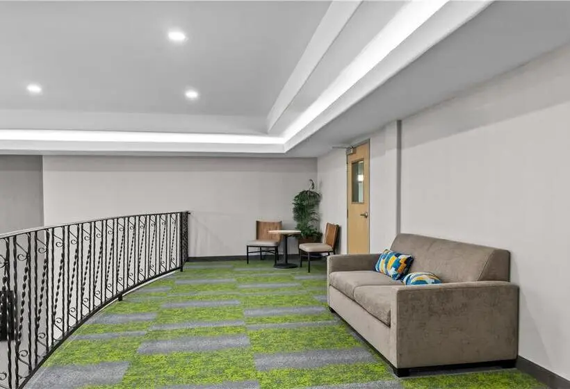 ホテル Spark By Hilton Houston Hobby Airport