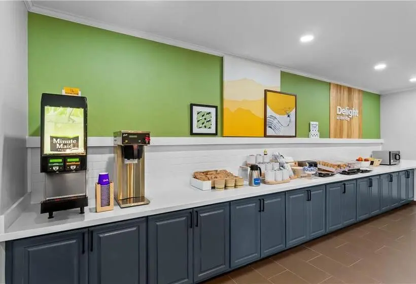 ホテル Spark By Hilton Houston Hobby Airport