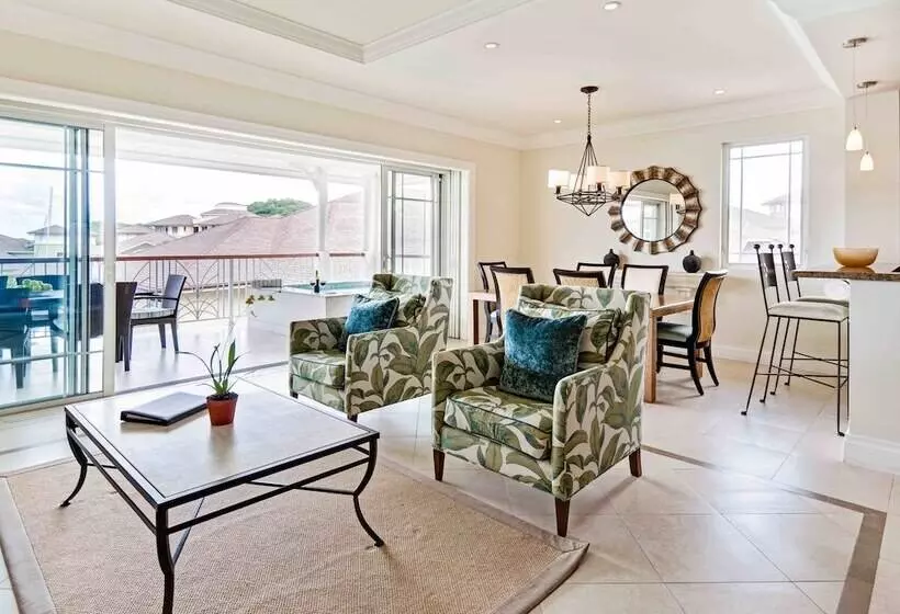 The Landings Resort & Spa