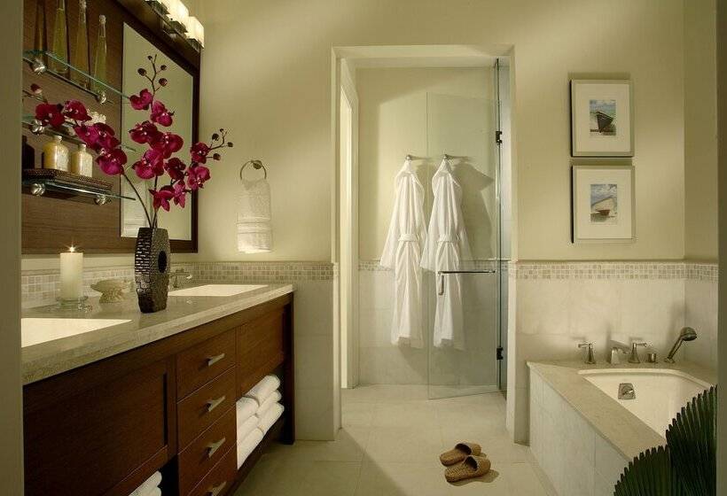 هتل The Landings Resort & Spa