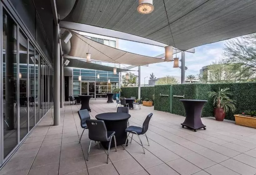 בית מלון כפרי W Scottsdale