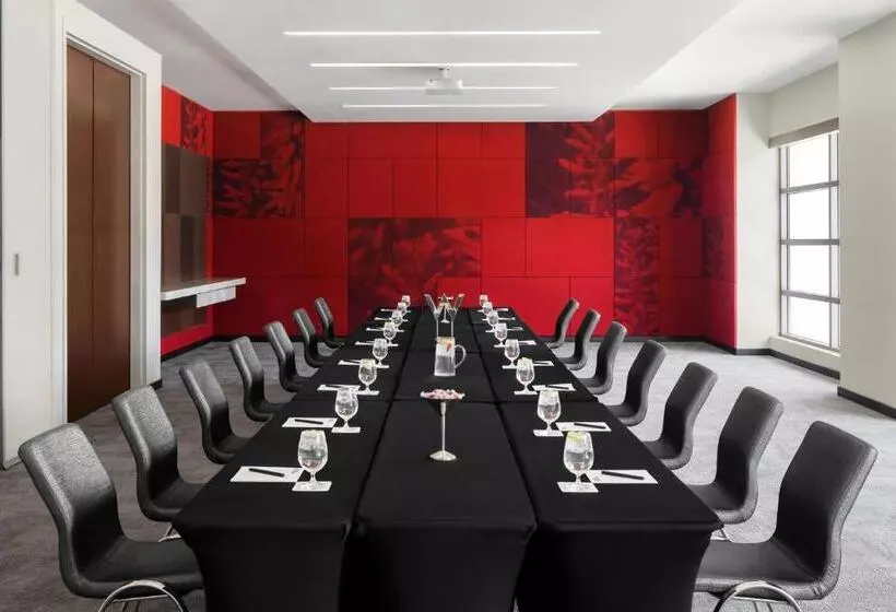 בית מלון כפרי W Scottsdale