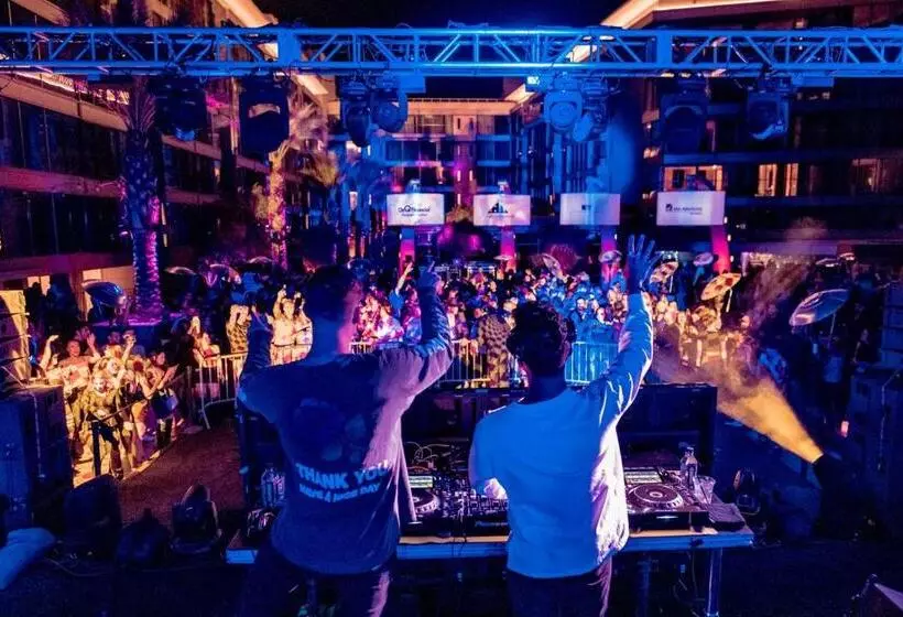 בית מלון כפרי W Scottsdale