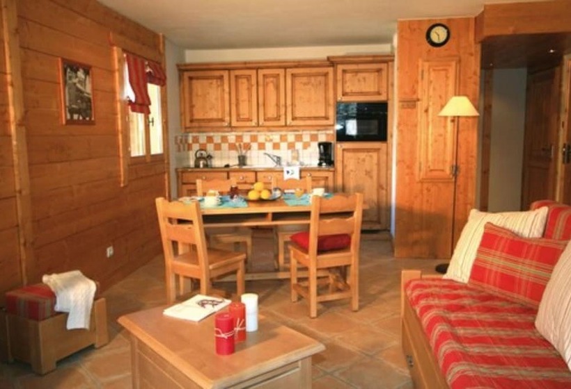 Lagrange Vacances Le Hameau Du Rocher Blanc