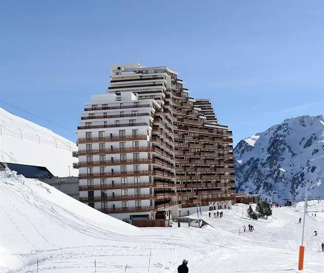 Pierre & Vacances le Montana