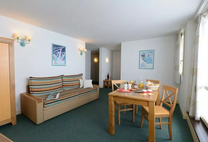 Pierre & Vacances le Montana