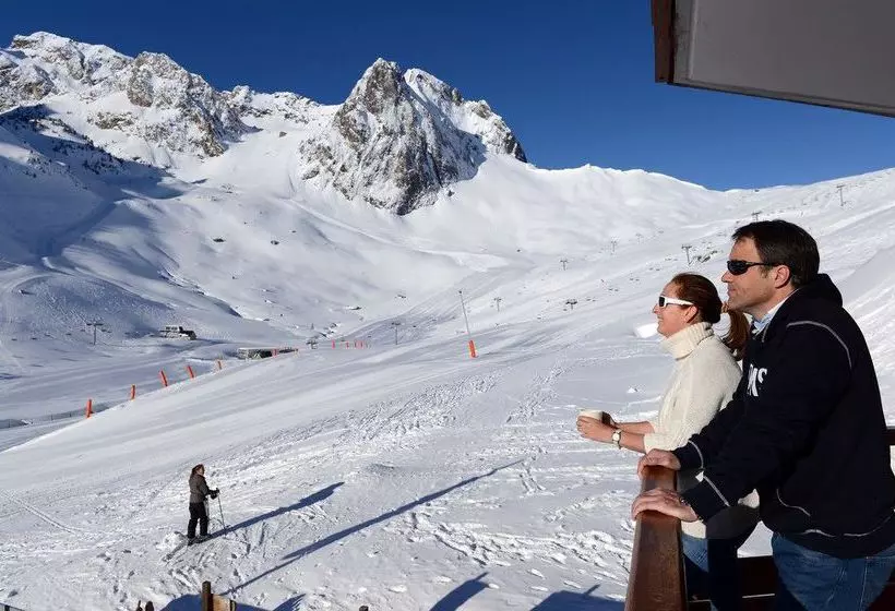 Pierre & Vacances le Montana