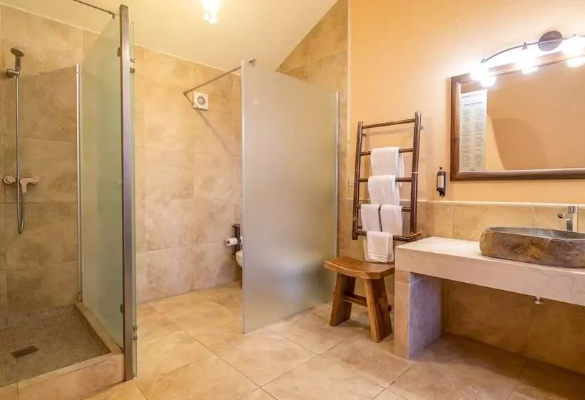 Zahara Sol Villas Y Apartamentos By Qhotels