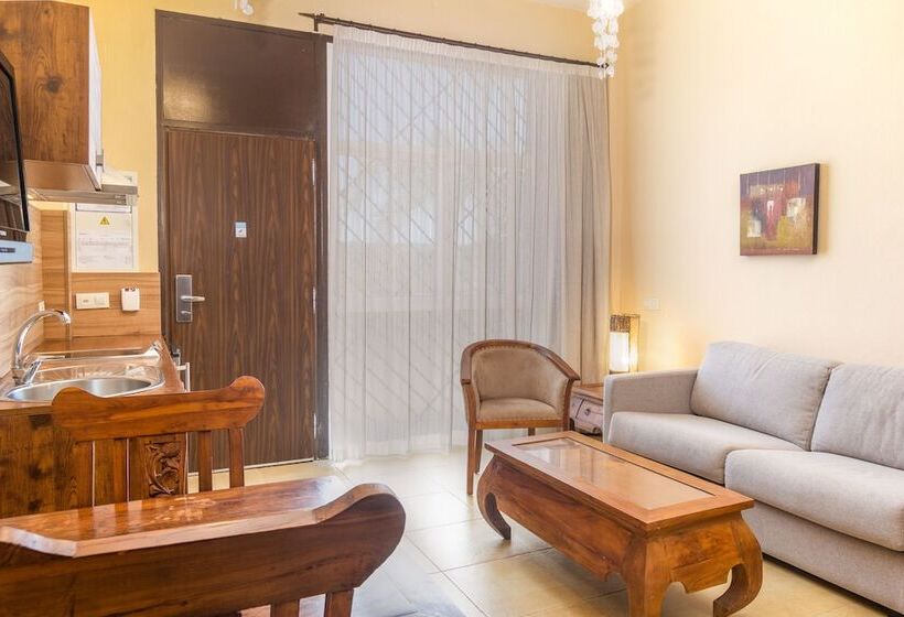 Zahara Sol Villas Y Apartamentos By Qhotels