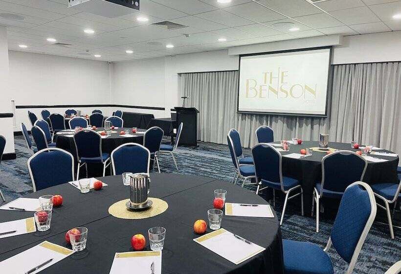 בית מלון כפרי The Benson