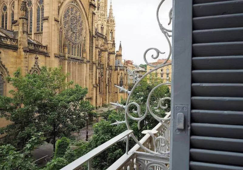 ホテル Intelier Villa Katalina