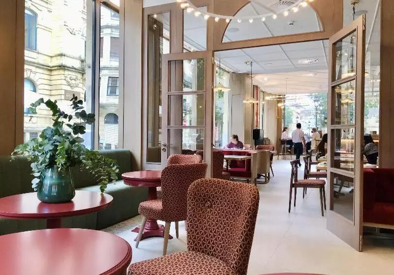 ホテル Intelier Villa Katalina