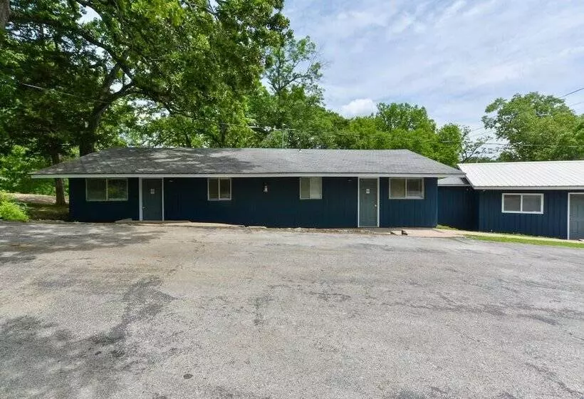 Kimberling Cove Resort