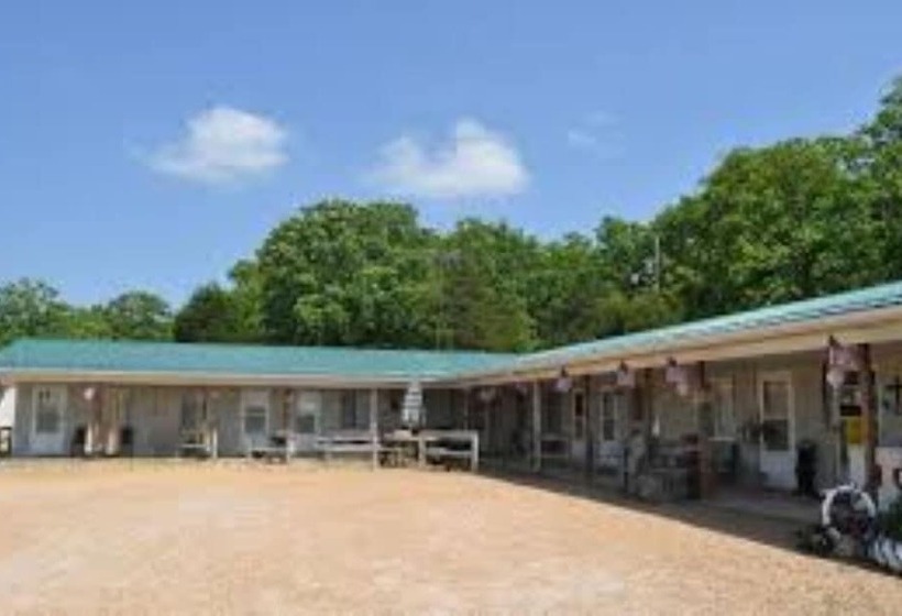 Kimberling Cove Resort